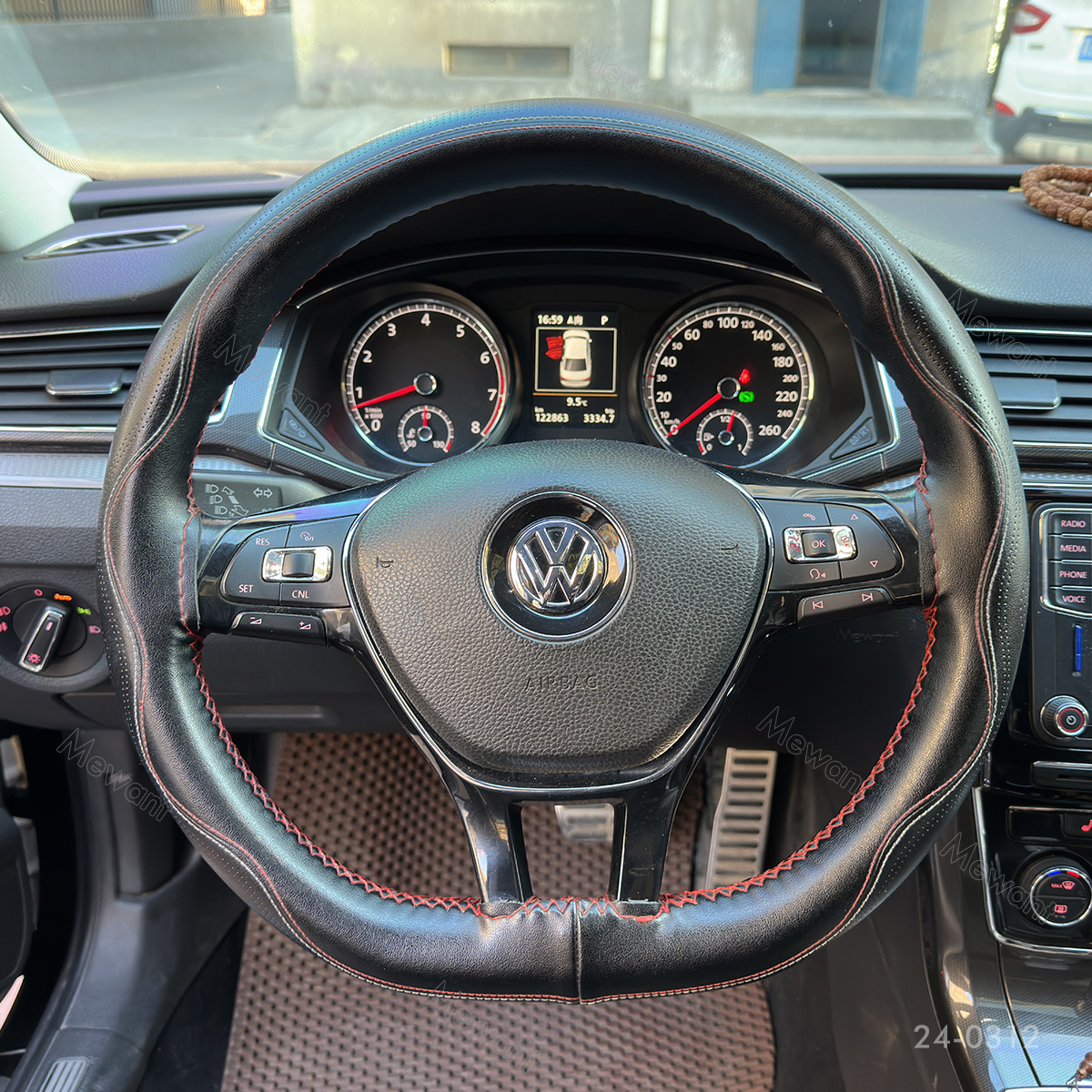 Discover the Luxurious Look of the MEWANT Steering Wheel Cover for VW Golf 