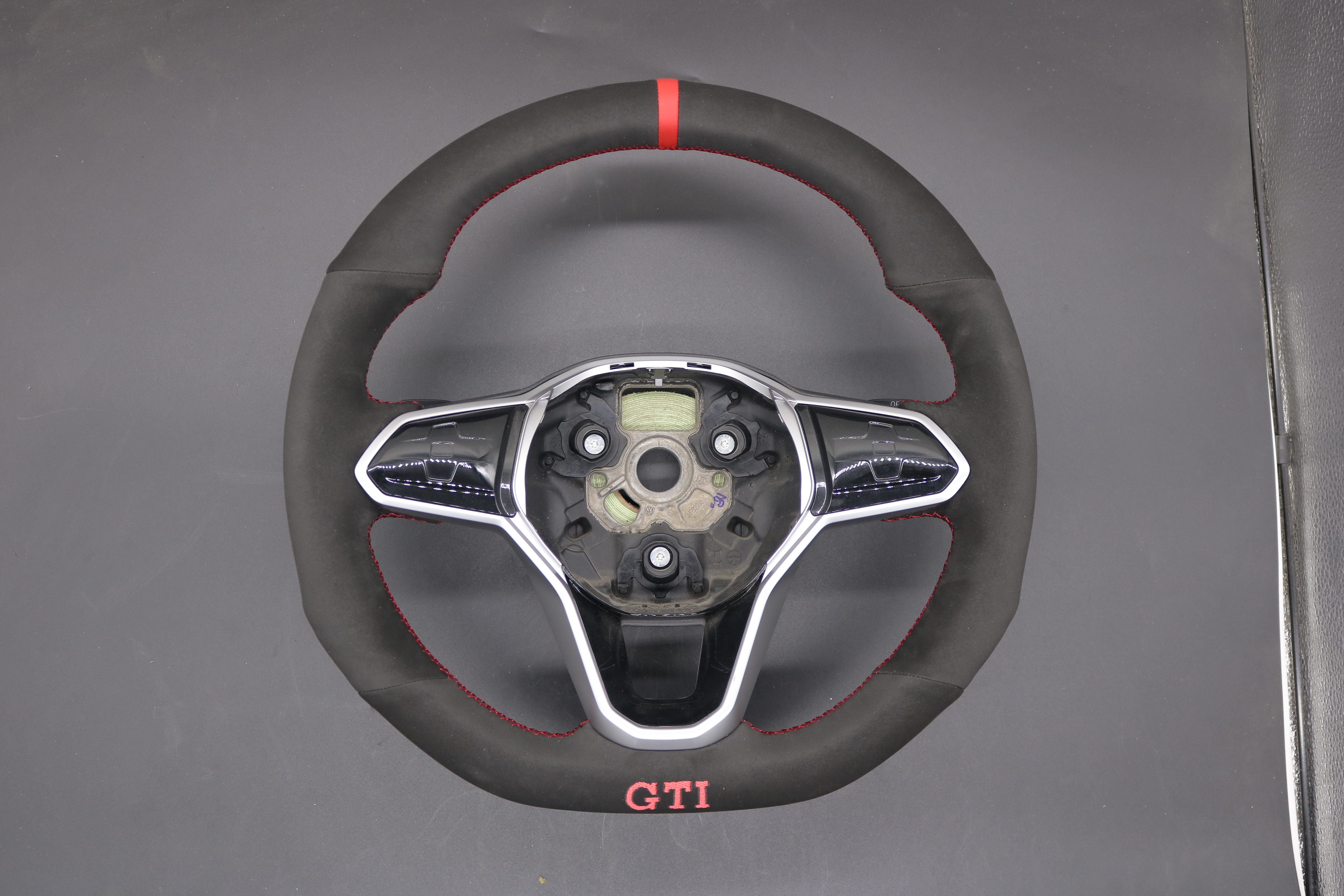 MEWANT Custom Hand Sewing Steering Wheel Cover