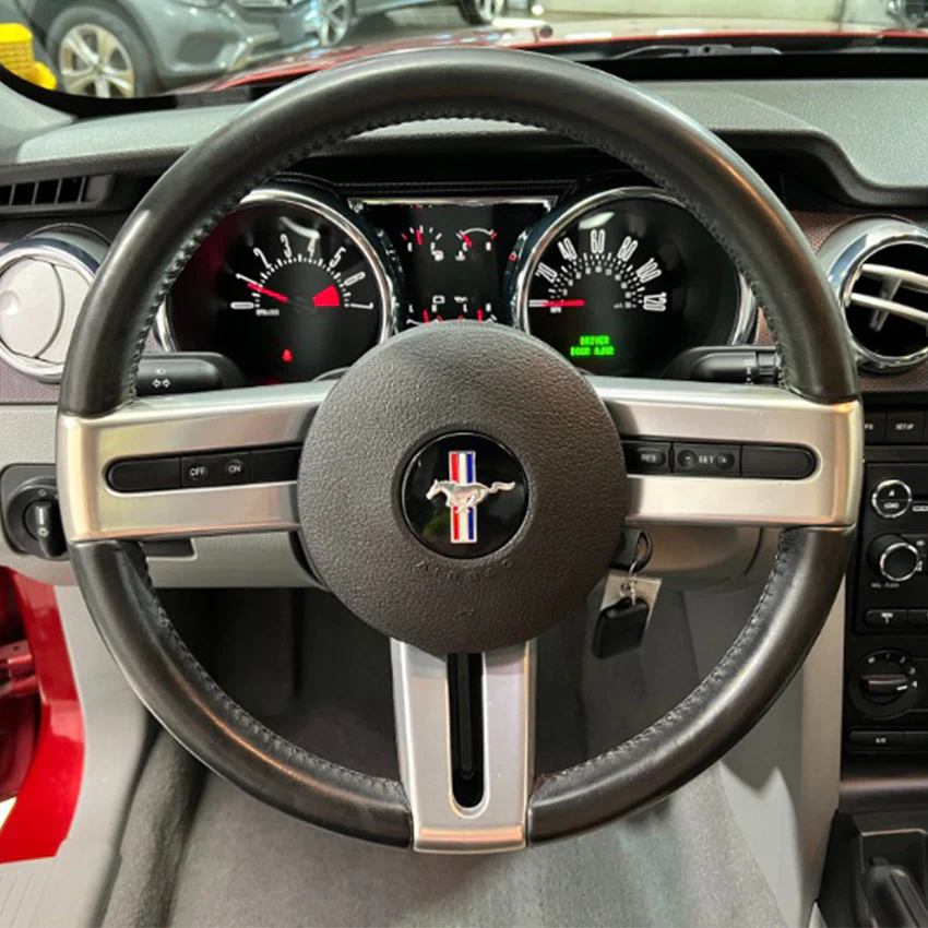SteeringWheelCoverforMustangV62005-2009
