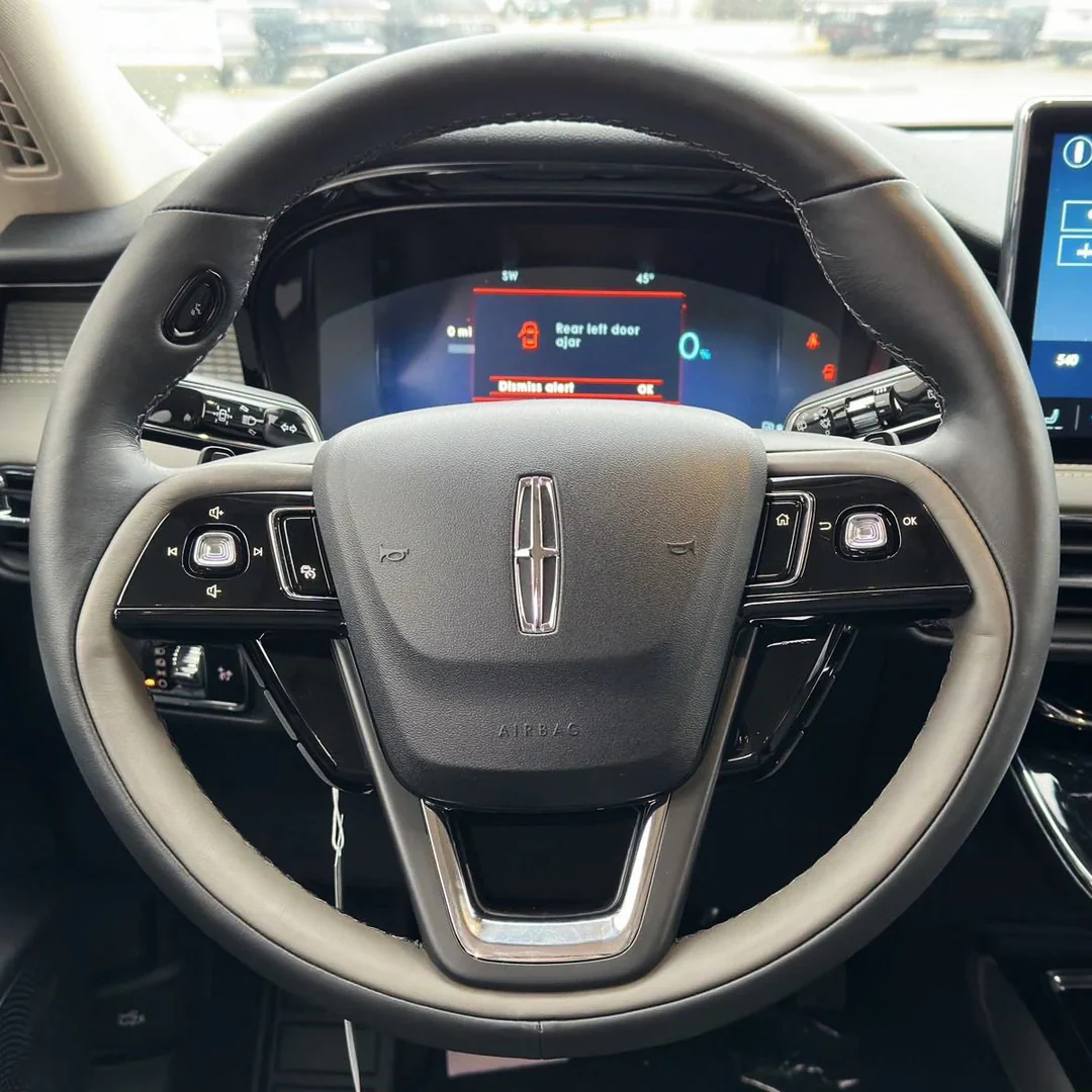 SteeringWheelCoverforLincolnCorsair2020 2024